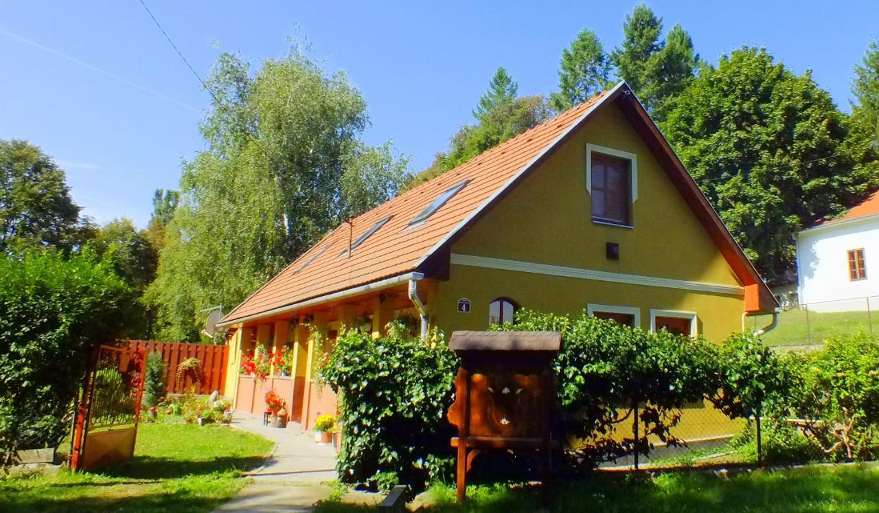 Ferienwohnung Tulipan Haz Bodony Exterior foto