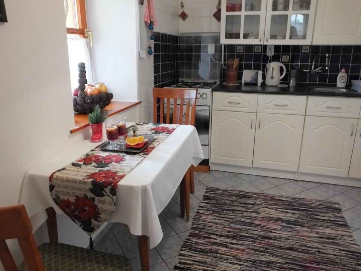 Ferienwohnung Tulipan Haz Bodony Exterior foto